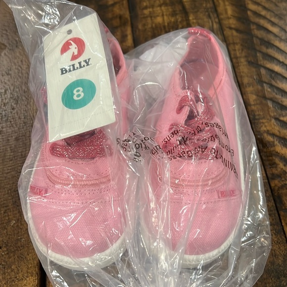 Pink - Picture 2 of 8